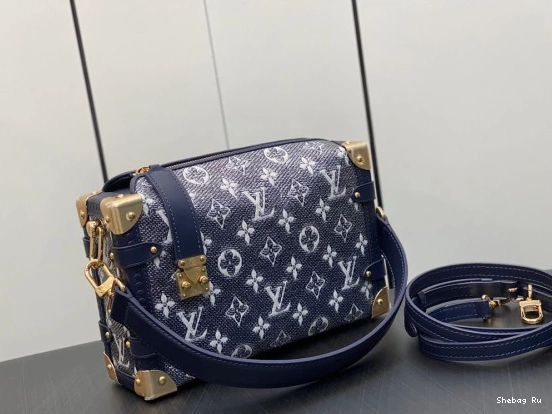 MM TRUNK SIDE VUITTON LOUIS 0822